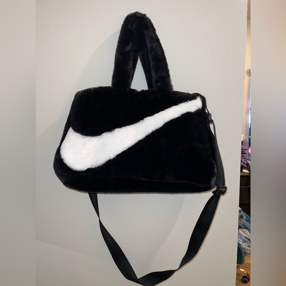 Black Nike Fuzzy Bag